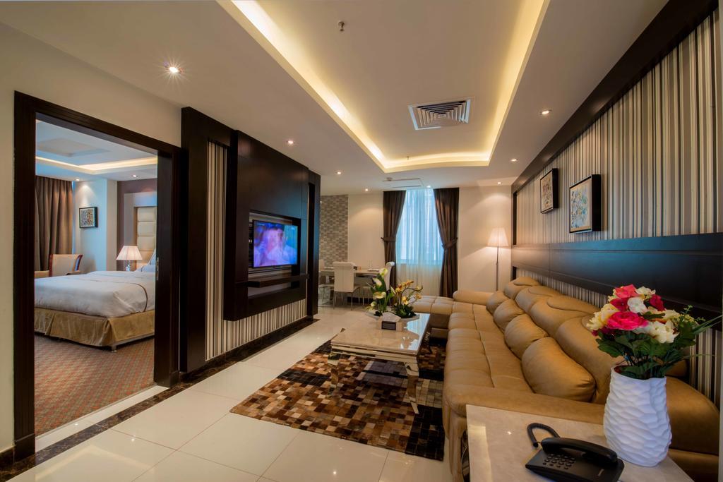 Al Yamama Palace Hotel Suites Riyadh Exterior photo